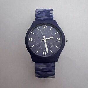 Isaac Mizrahi Watch Women 40mm Blue Camo Stretch Band New Battery